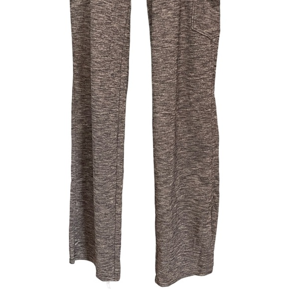 Kuhl Mova Durable Stretch Knit Utility Pants Gray Size 2 Long - Picture 4 of 8